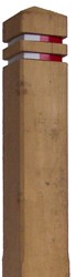 Paal met diamantkop - afm. 15 x 15 cm - lengte 140 cm - robinia - ingefreesd - exclusief reflectorbandjes