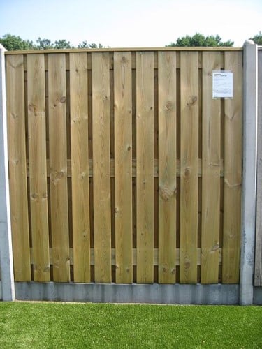 200 hoog, 24 planks