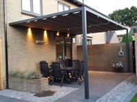 aluminium aanbouwpergola met zonwering