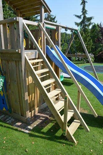 Woodvision extra leuning, passend op een Jungle Gym  trap 