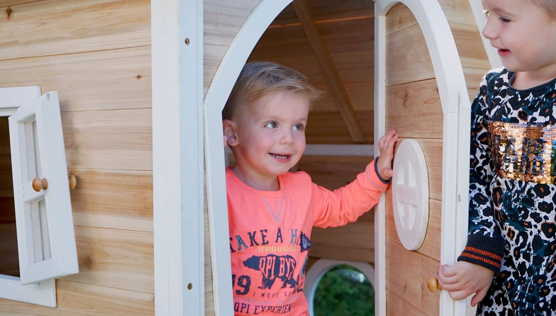 Product doorgaan Shipley EXIT Fantasia 100 houten speelhuis - naturel bij Buitengoed