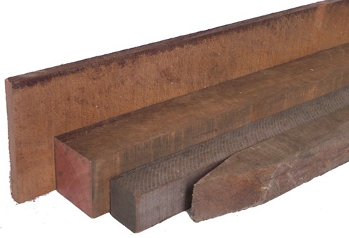 hardhouten plank, geschaafd, afm.  2 x 20 cm, berekeningsmaat* lengte 400 cm 