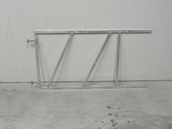 Poortframe, breedte 150 cm, hoogte 80 cm - verzinkt (40 cm uit de hoek)