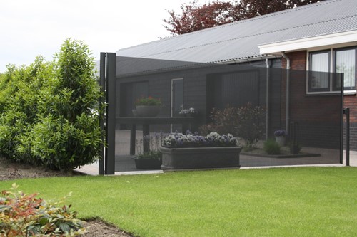 Luxxout Inova terrasscherm op rolsysteem, horizontaal, OP MAAT-3