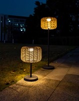 Solar tuinlamp Valerie, oplaadbaar via zon of USB-kabel-2