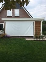 Luxxout Vita terrasscherm op rolsysteem, verticaal, OP MAAT-3